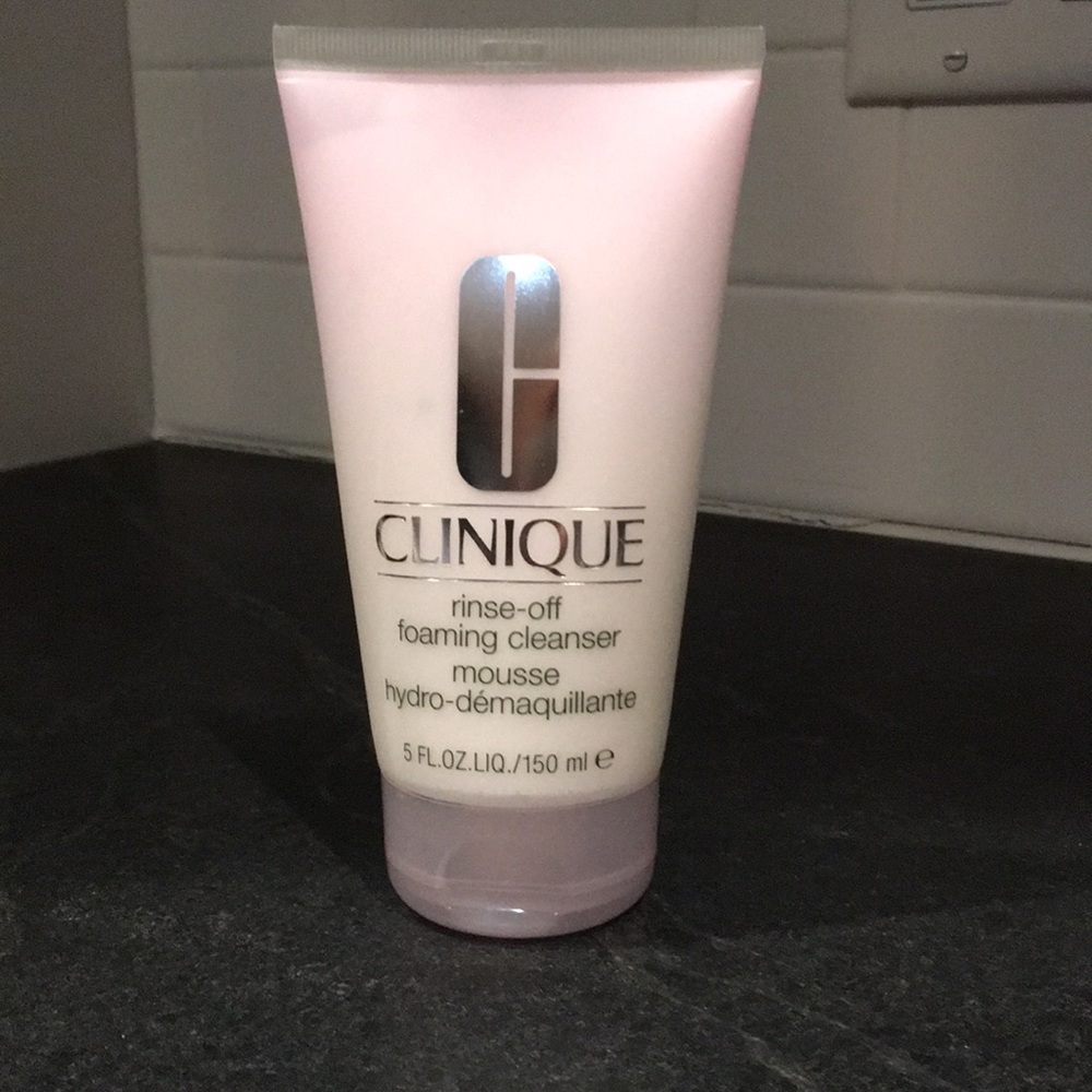 Clinique Rinse Off Foaming Cleanser
